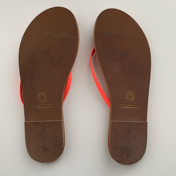 Pink/Orange Flip Flops - Picture 2 of 3